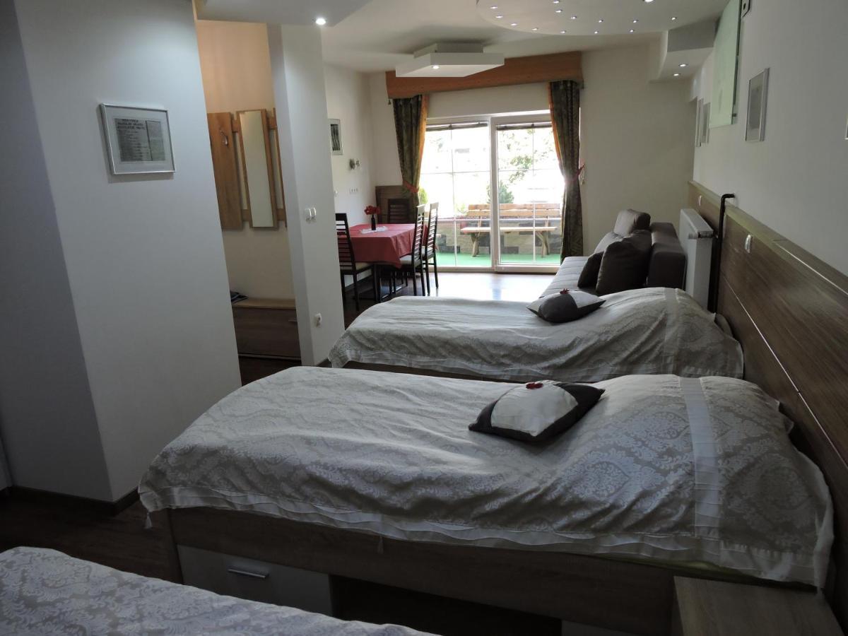 Bed and Breakfast Gostilna Pik à Prevalje Extérieur photo